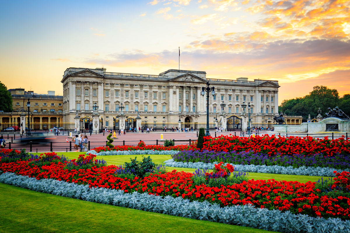 UK Fixer General Shot of Buckingham Palace Location in London by Location Fixer